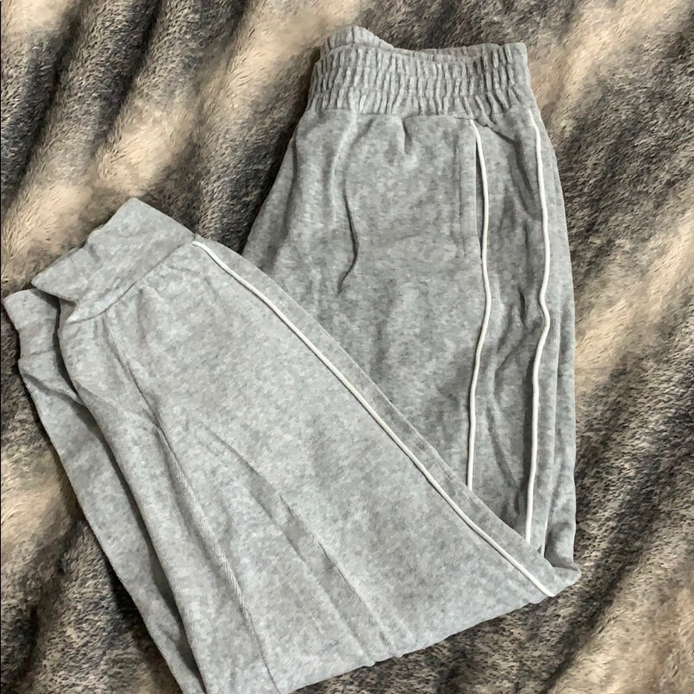 Velvet joggers